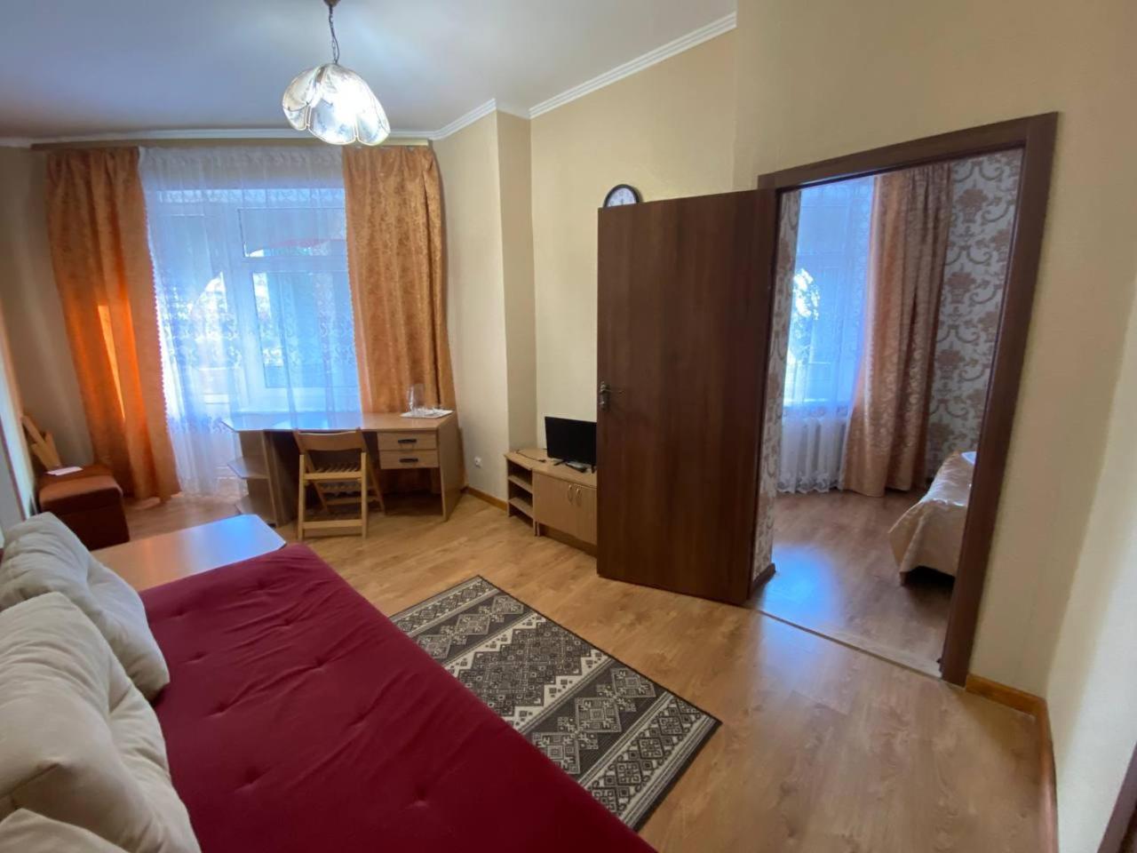 Санаторій Червона Калина Zhobryn Exterior foto